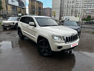 2012 Jeep Grand Cherokee IV (WK2), белый, 1350000 рублей, вид 3