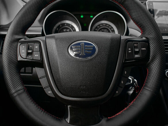 2017 FAW Besturn X80 I, белый, 1170000 рублей - вид 13