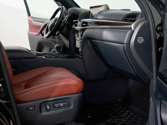 2018 Lexus LX 570 III Рестайлинг 2, чёрный - вид 11