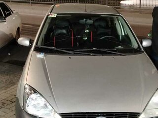 2001 Ford Focus I Рестайлинг, серебристый, 270000 рублей, вид 1