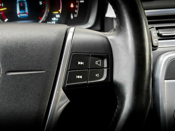 2014 Volvo XC70 II Рестайлинг, белый - вид 25