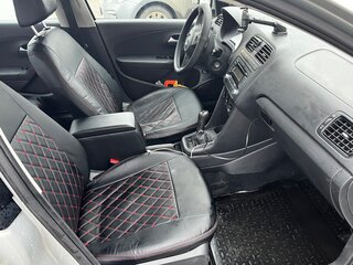 2011 Volkswagen Polo V, серебристый, 475000 рублей, вид 4
