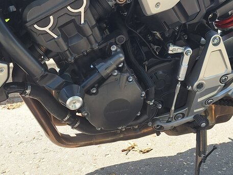 2019 Honda CB 1000R, красный, 899000 рублей, вид 2