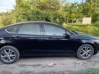 2019 Ford Fusion (North America) II Рестайлинг, чёрный, 1300000 рублей, вид 5