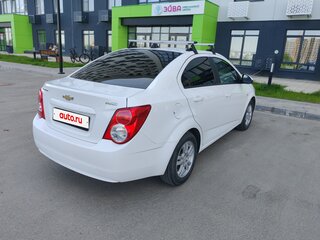 2015 Chevrolet Aveo II, белый, 750000 рублей, вид 4