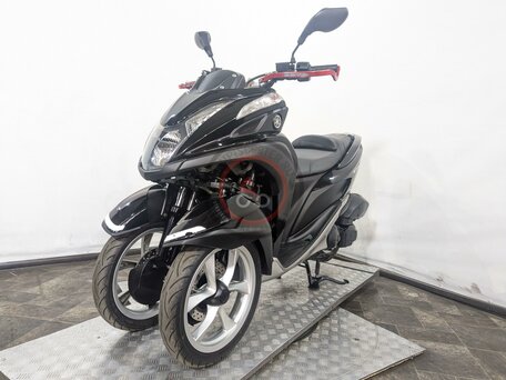 2015 Yamaha Tricity, чёрный, 269000 рублей, вид 1