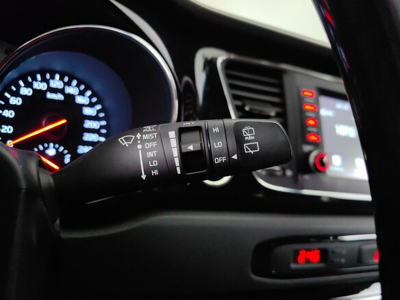 2019 Kia Carnival III, чёрный - вид 26
