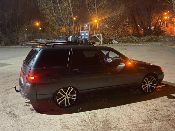 2008 Lada (ВАЗ) 2111, серый, 240000 рублей - вид 2