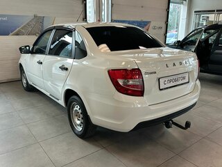 2019 Lada (ВАЗ) Granta I Рестайлинг, белый, 489000 рублей, вид 4