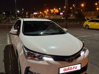 2018 Toyota Corolla XI (E160, E170, E180) Рестайлинг 1, белый, 1850000 рублей, вид 2