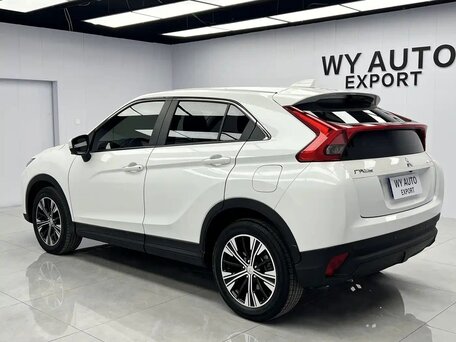2022 Mitsubishi Eclipse Cross I, белый, 1900000 рублей, вид 5