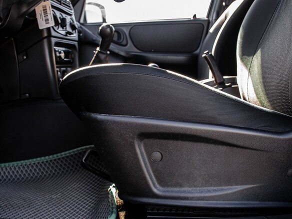2015 Chevrolet Niva I Рестайлинг, серый, 570000 рублей - вид 20
