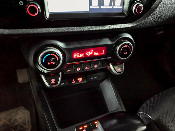 2017 Kia Rio IV, белый, 1490000 рублей - вид 13
