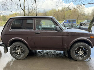 2015 Lada (ВАЗ) 2121 (4x4) I Рестайлинг, фиолетовый, 950000 рублей, вид 3