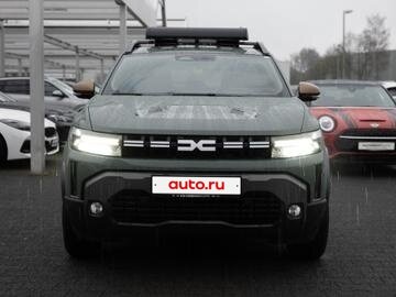 2024 Dacia Duster III, зелёный - вид 1