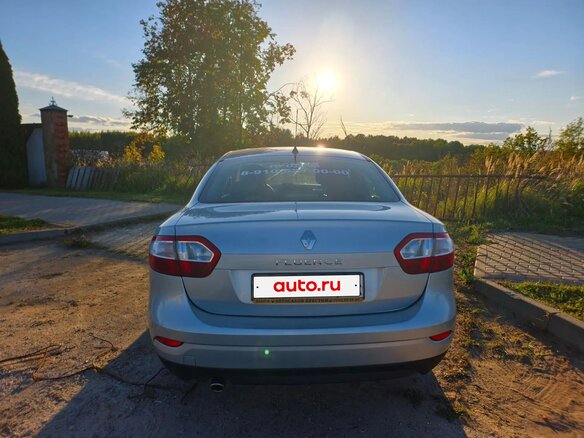 2012 Renault Fluence I, серебристый, 707000 рублей - вид 11