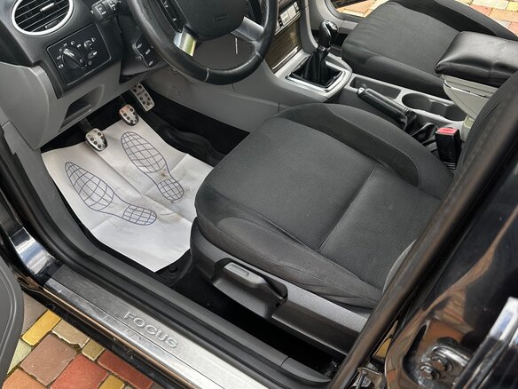 2008 Ford Focus II Рестайлинг, чёрный, 450000 рублей - вид 6
