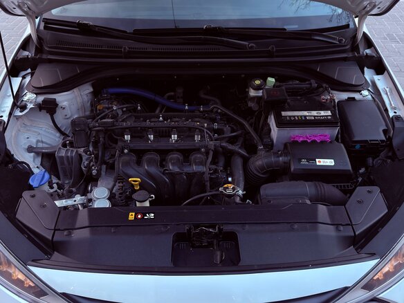 2019 Hyundai Elantra VI (AD) Рестайлинг, белый, 1420000 рублей - вид 14