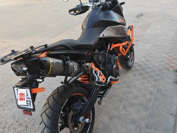 2010 KTM 990 SM, чёрный, 700000 рублей - вид 3