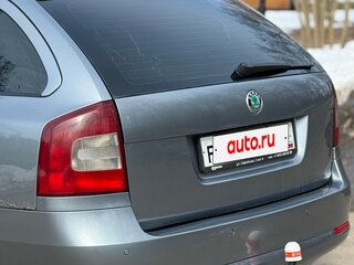 2012 Skoda Octavia II (A5) Рестайлинг, серый, 695000 рублей, вид 3