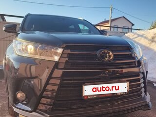 2020 Toyota Highlander III (XU50) Рестайлинг, чёрный, 4305000 рублей, вид 1