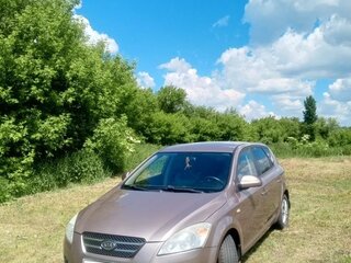 2007 Kia Ceed I, бежевый, 650000 рублей, вид 2