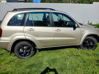 2004 Toyota RAV4 II (XA20) Рестайлинг, бежевый, 670000 рублей, вид 4