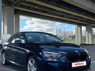 2020 BMW 1 серии 120i III (F52) Рестайлинг, синий, 2400000 рублей, вид 4