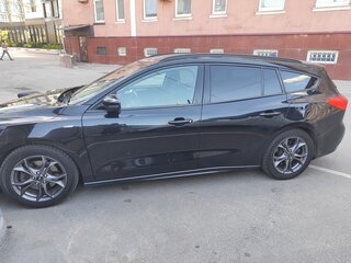 2019 Ford Focus IV, чёрный, 1500000 рублей, вид 3