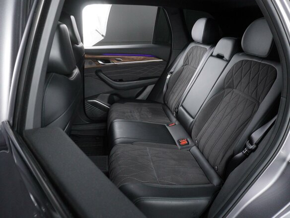 2025 Geely Xingyue L I Рестайлинг, серый, 3430000 рублей - вид 8