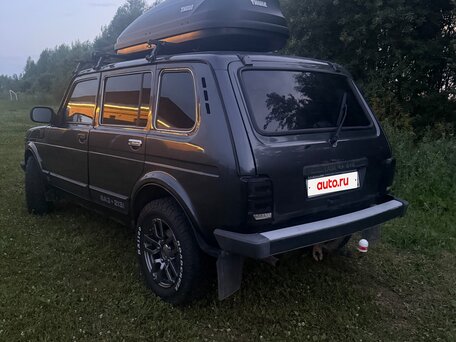 2014 Lada (ВАЗ) 2131 (4x4) I, серый, 480000 рублей, вид 3