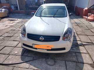 2005 Nissan Skyline XI (V35), белый, 700000 рублей, вид 2