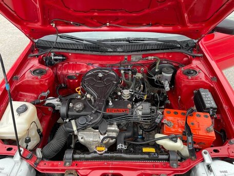 1991 Toyota Corolla VI (E90), красный, 530000 рублей, вид 5