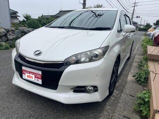2013 Toyota Wish II Рестайлинг, белый, 1110000 рублей, вид 3