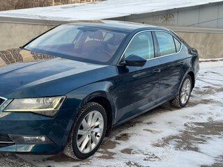 2018 Skoda Superb III, синий, 1850000 рублей, вид 4