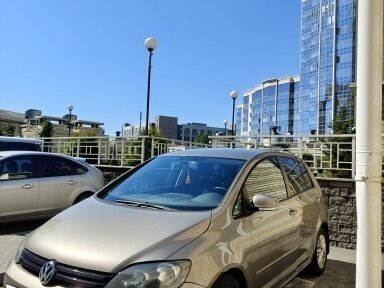 2011 Volkswagen Golf Plus II, серый, 890000 рублей - вид 2