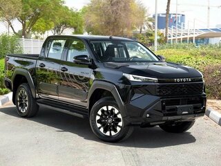 2026 Toyota Hilux IX, чёрный, 9490000 рублей, вид 4