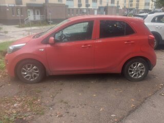 2018 Kia Picanto III, красный, 1000000 рублей, вид 2