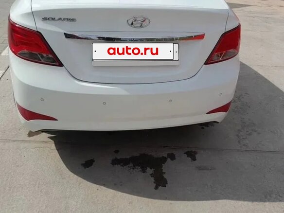 2016 Hyundai Solaris I Рестайлинг, белый, 930000 рублей - вид 2