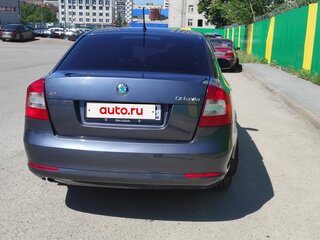 2012 Skoda Octavia II (A5) Рестайлинг, серый, 803000 рублей, вид 3