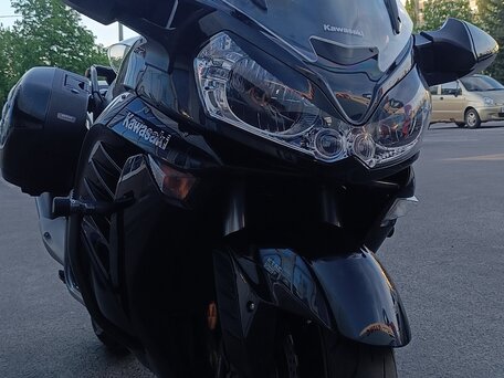 2015 Kawasaki GTR 1400 (Concours 14), чёрный, 820000 рублей, вид 2