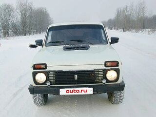 2000 Lada (ВАЗ) 2121 (4x4) I Рестайлинг, белый, 260000 рублей, вид 2