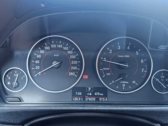 2013 BMW 3 серии 320i VI (F3x), чёрный, 1500000 рублей - вид 24