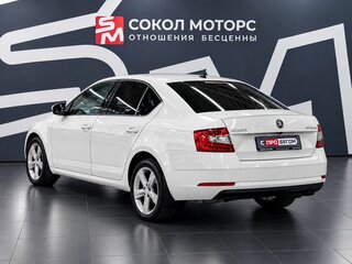 2017 Skoda Octavia III (A7) Рестайлинг, белый, 2049900 рублей, вид 2