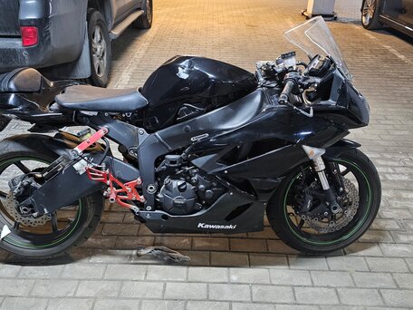 2009 Kawasaki ZX-6R Ninja, чёрный, 400000 рублей, вид 3