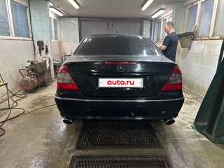 2008 Mercedes-Benz E-Класс 230 III (W211, S211) Рестайлинг, чёрный, 1300000 рублей, вид 4