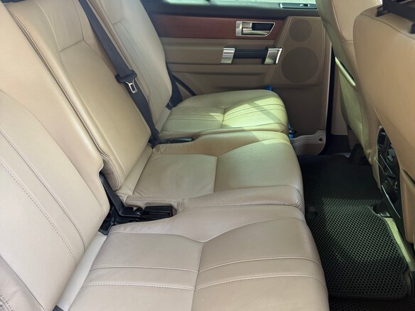 2010 Land Rover Discovery IV, чёрный - вид 35