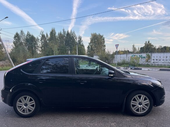 2008 Ford Focus II, чёрный, 550000 рублей - вид 2