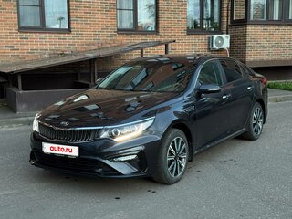 2019 Kia Optima IV Рестайлинг, серый, 1650000 рублей, вид 1
