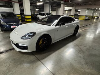 2020 Porsche Panamera Turbo S E-Hybrid II, белый, 10500000 рублей, вид 2